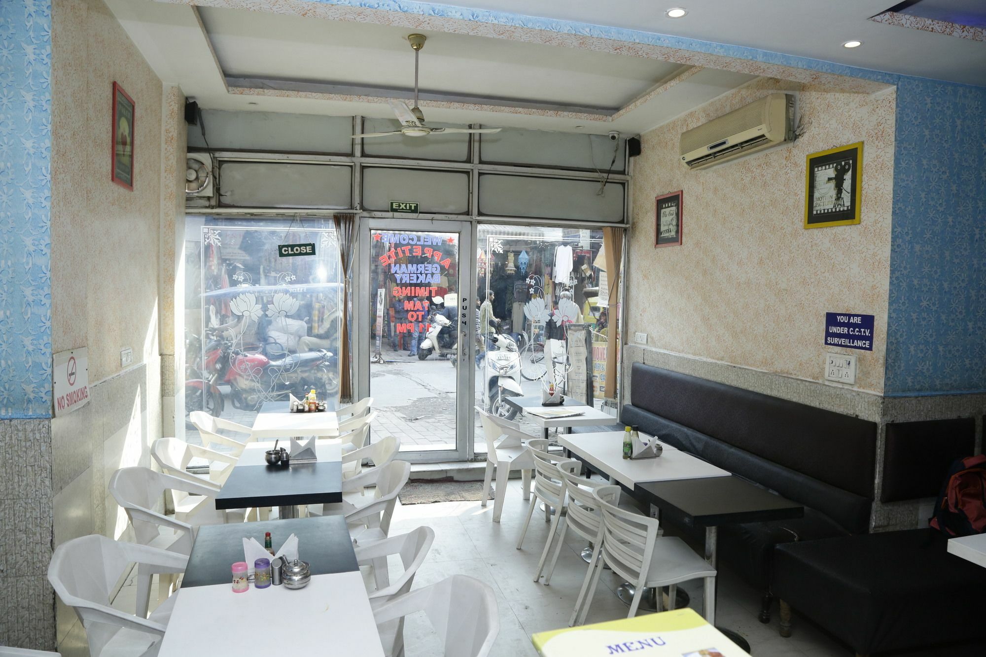 Vishal Hotel By Comfort Rooms Nova Deli Exterior foto